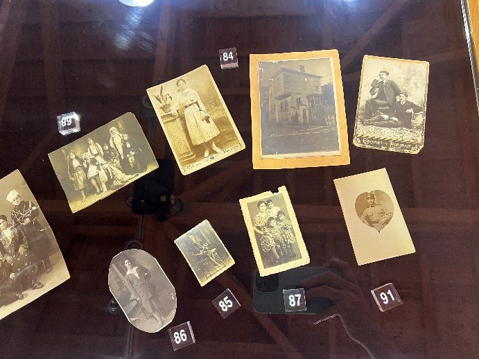 Inside the Aigaleo Asia Minor Culture Museum