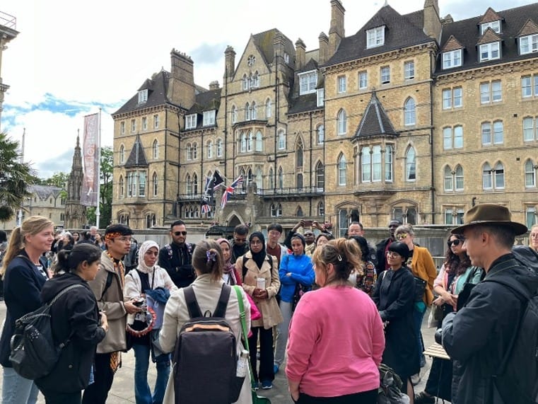 Photograph of a group of people.